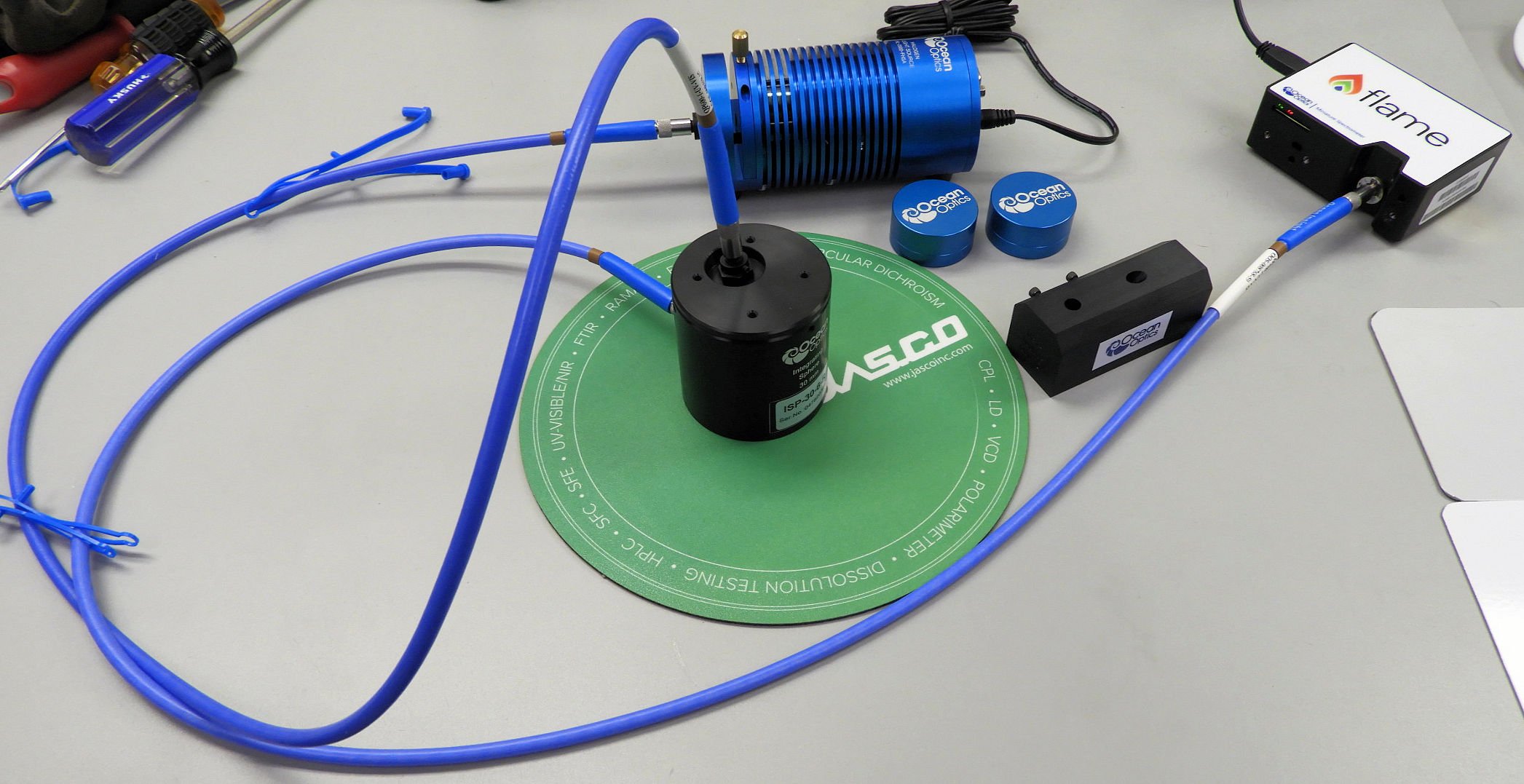 UV-Vis Diffuse Reflectance using 30mm Integrating Sphere